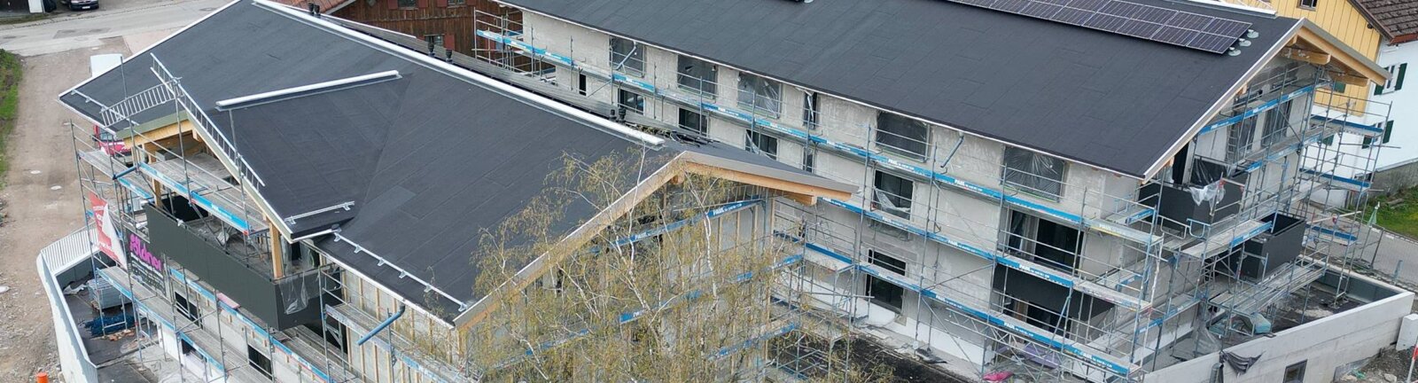 Neubau von 2 Mehrfamilienhäusern mit Tiefgarage Ofterschwang